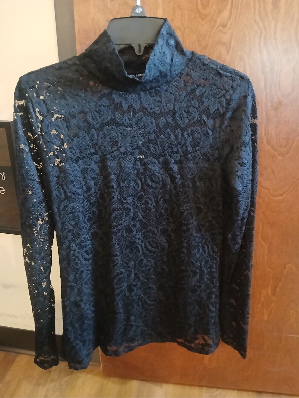 NWT/ BOSTON PROPER black lace long sleeve blouse